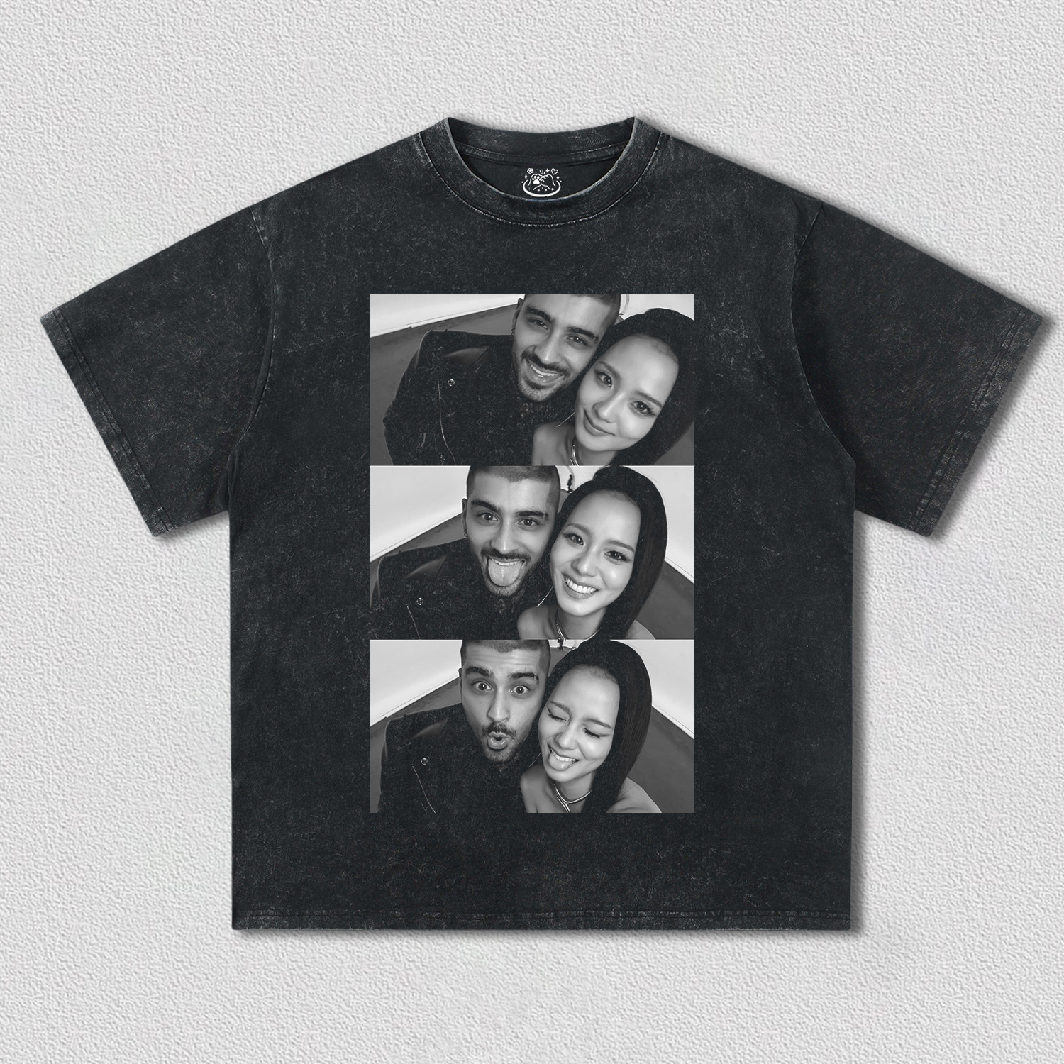 JISOO&ZAYN  EYESCLOSED TEE