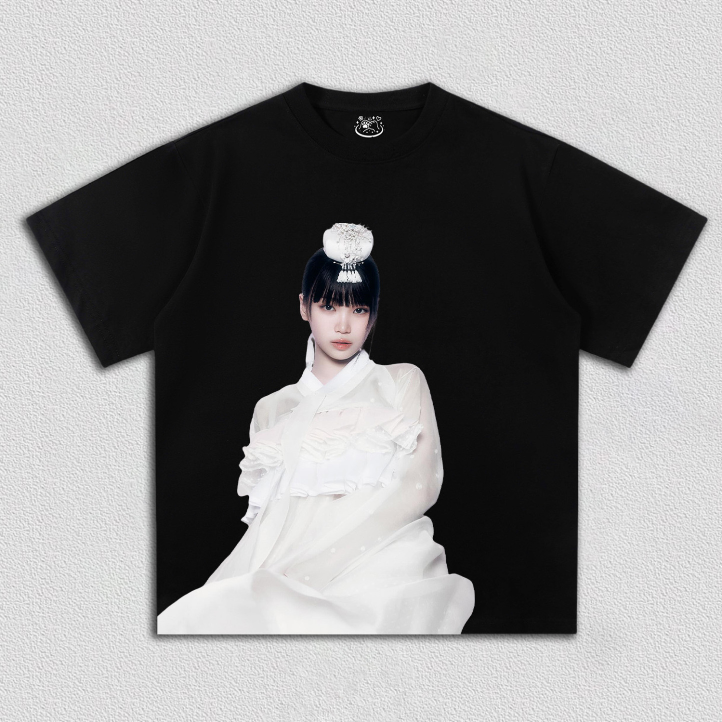 LE SSERAFIM Chaewon TEE