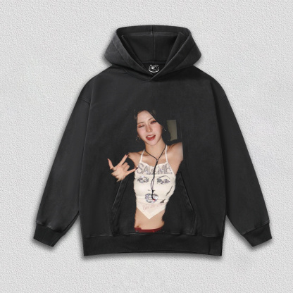 LE SSERAFIM HUH YUNJIN