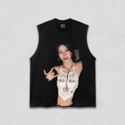 LE SSERAFIM HUH YUNJIN TEE