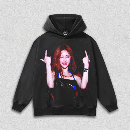 LE SSERAFIM  YUNJIN 1.0