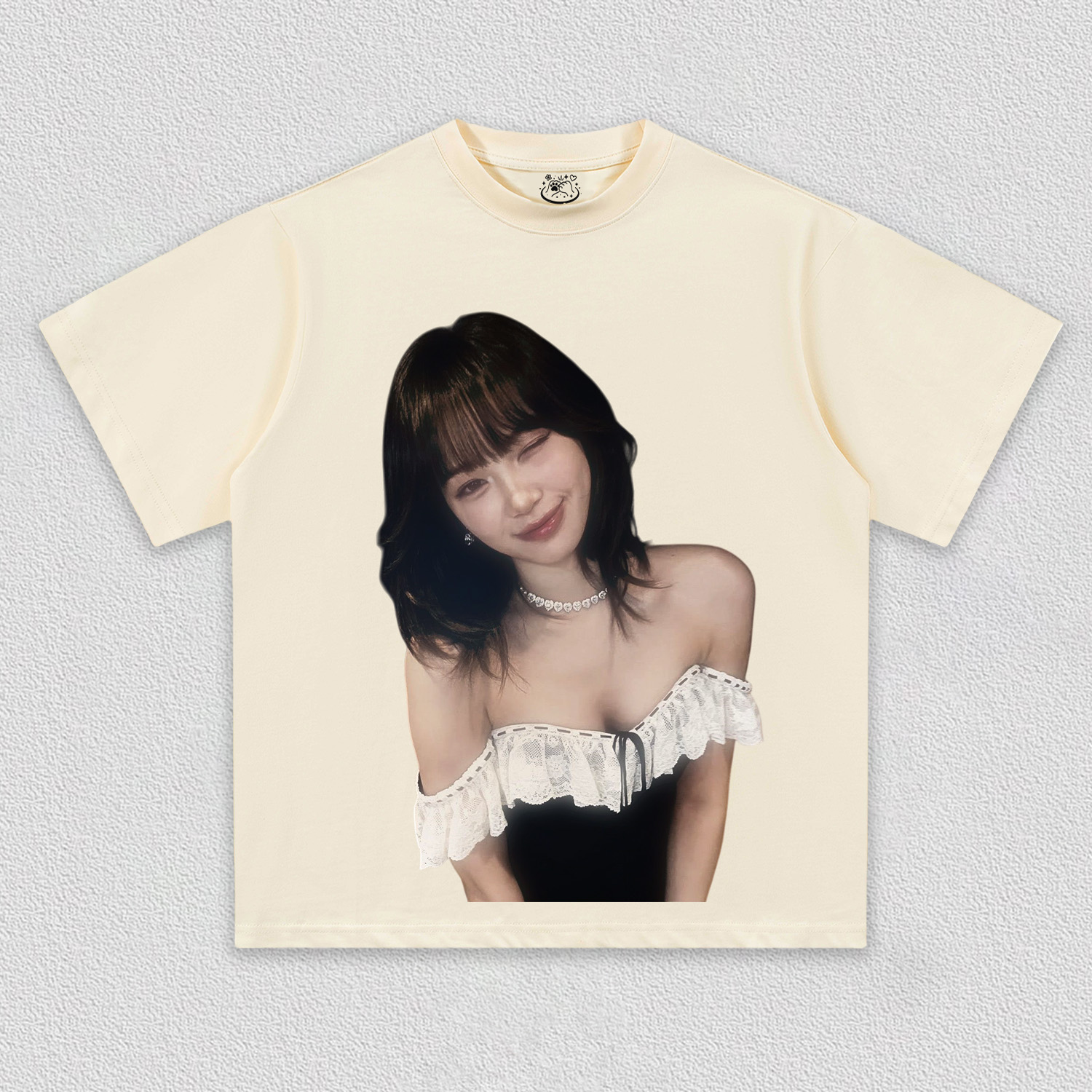 LE SSERAFIM chaewon TEE