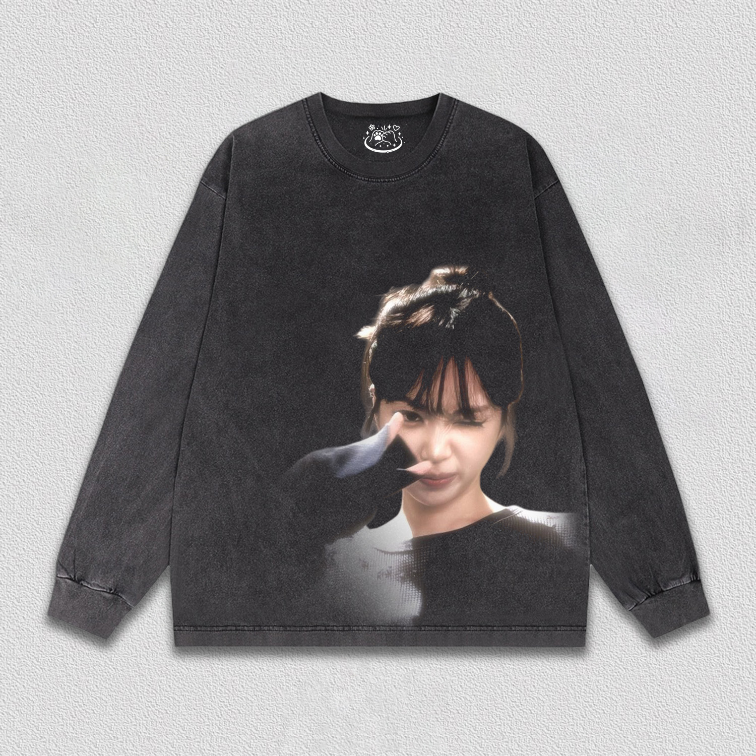 LE SSERAFIM chaewon TEE