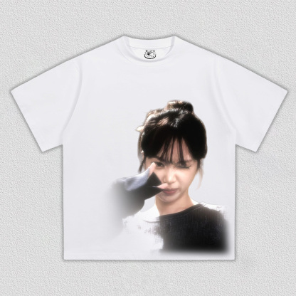 LE SSERAFIM chaewon TEE