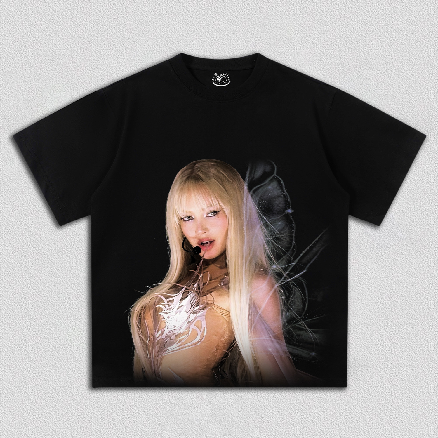 Lisa S1 Tee
