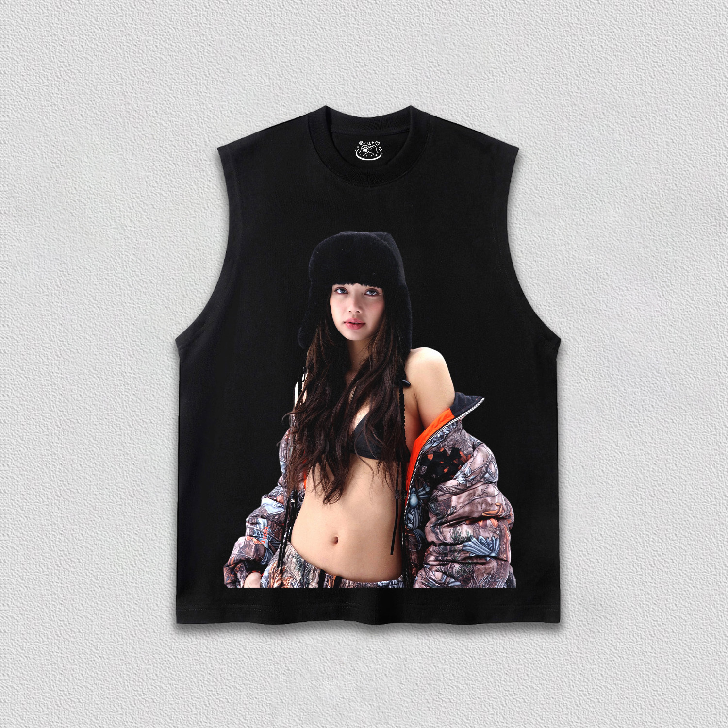 LISA x ONLYNICER TEE