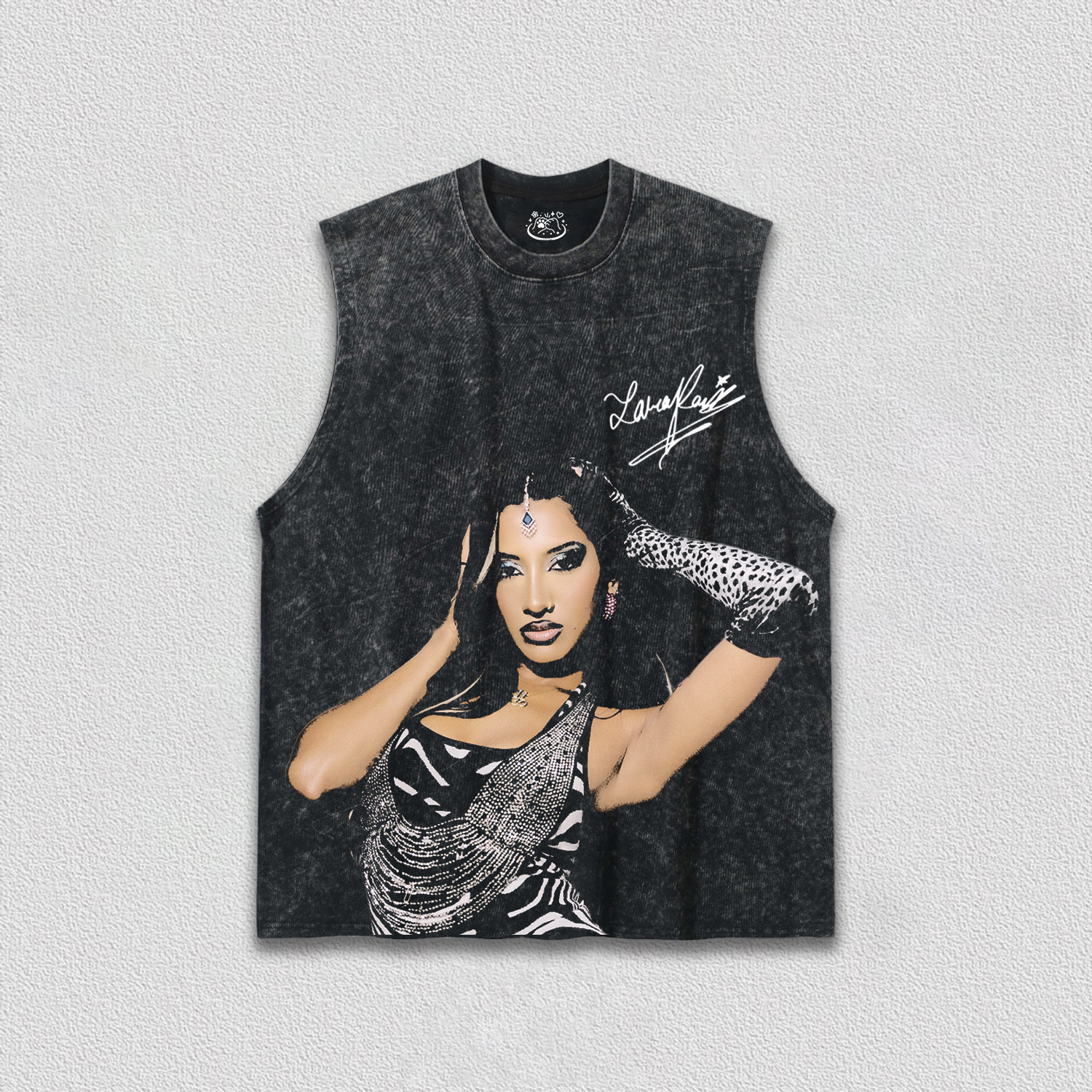 Lara Raj Tee