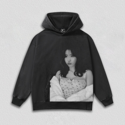 TWICE MOMO HOODIES-1