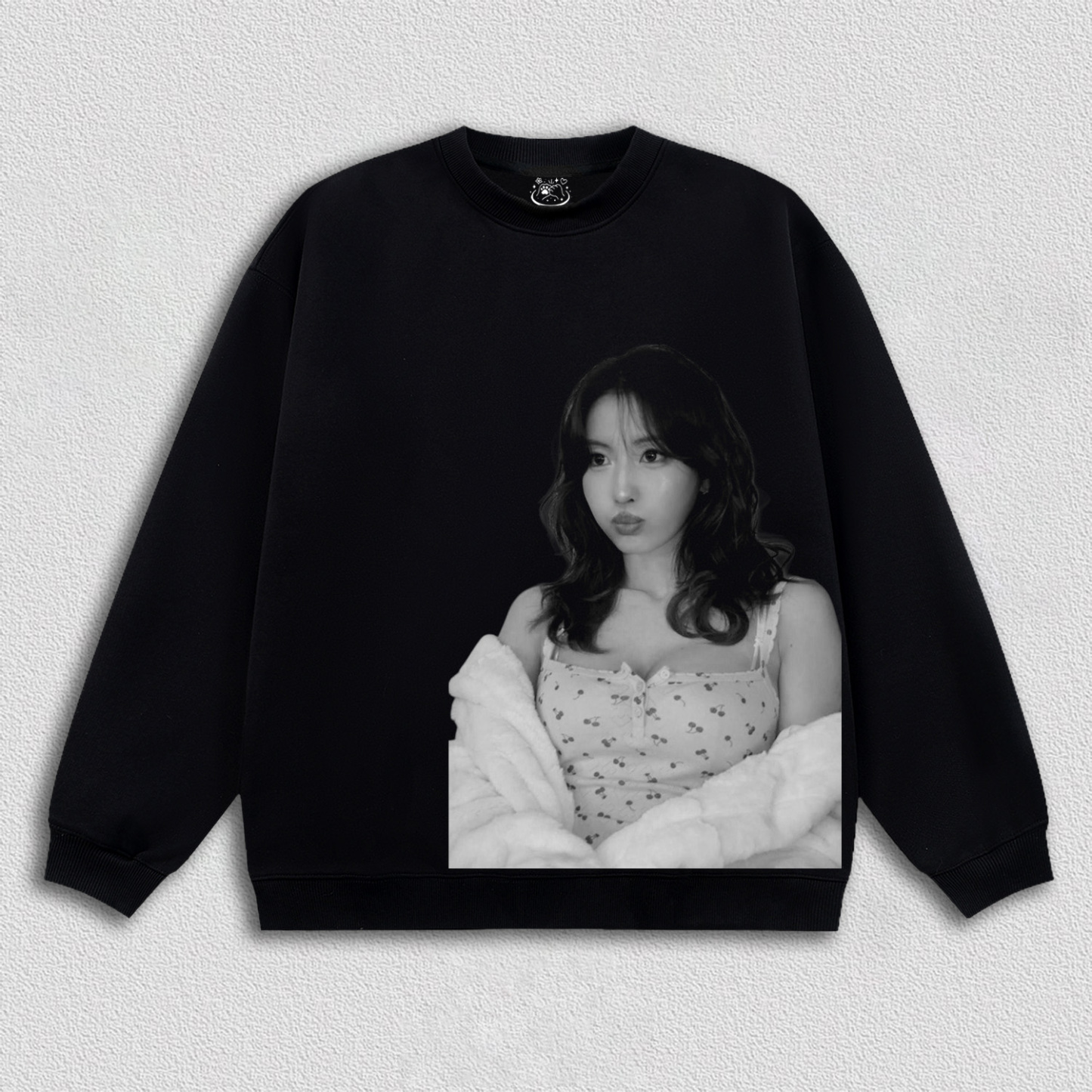 TWICE MOMO HOODIES-1