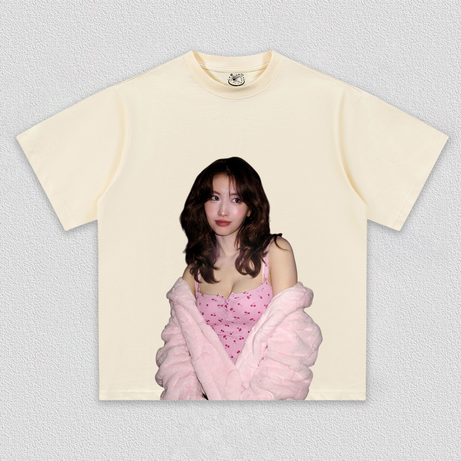twice MOMO TEE