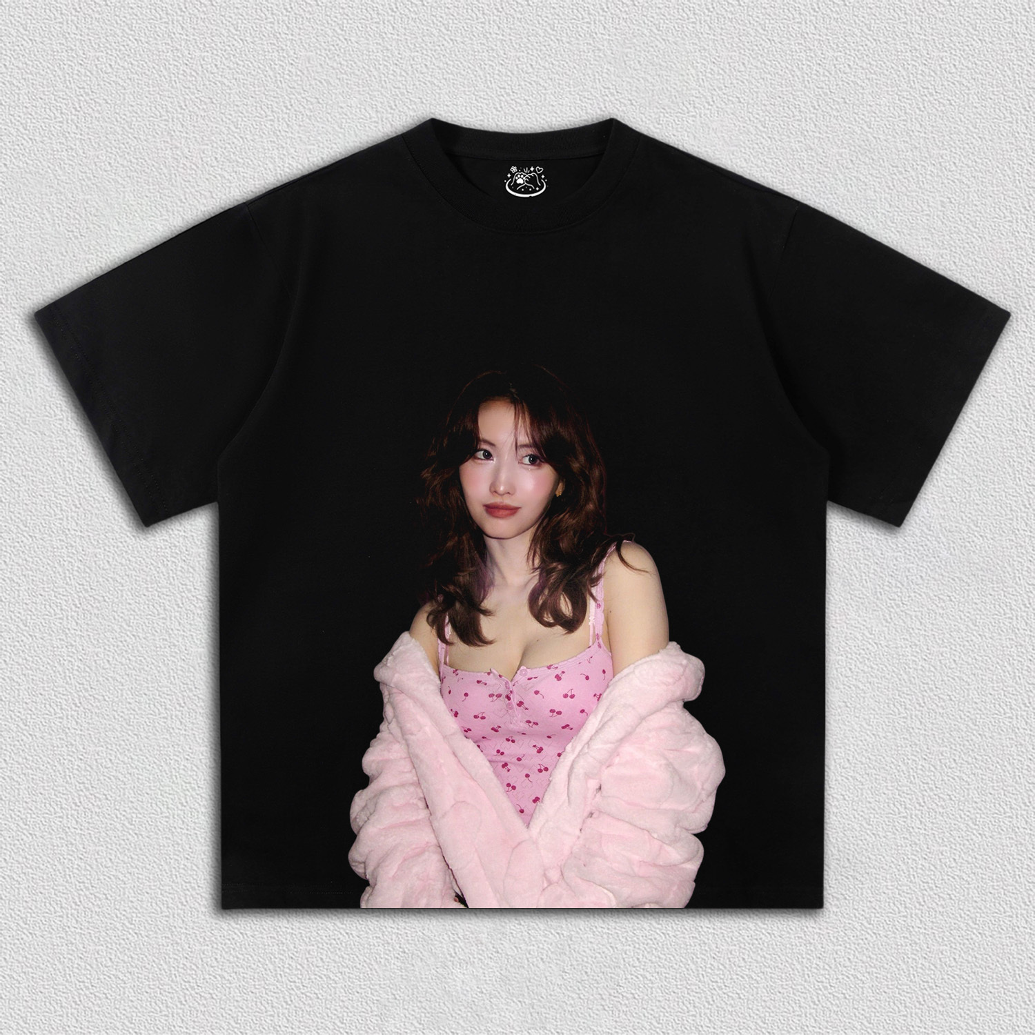 twice MOMO TEE