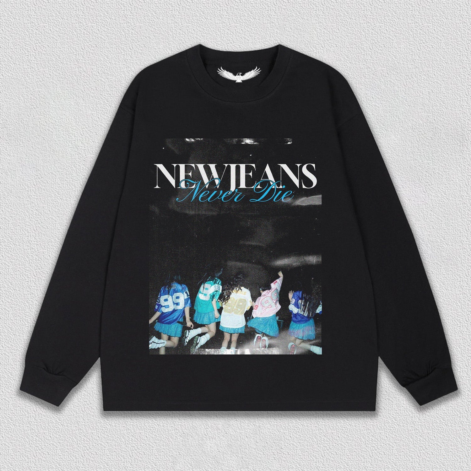 NEWJEANS TEE S6