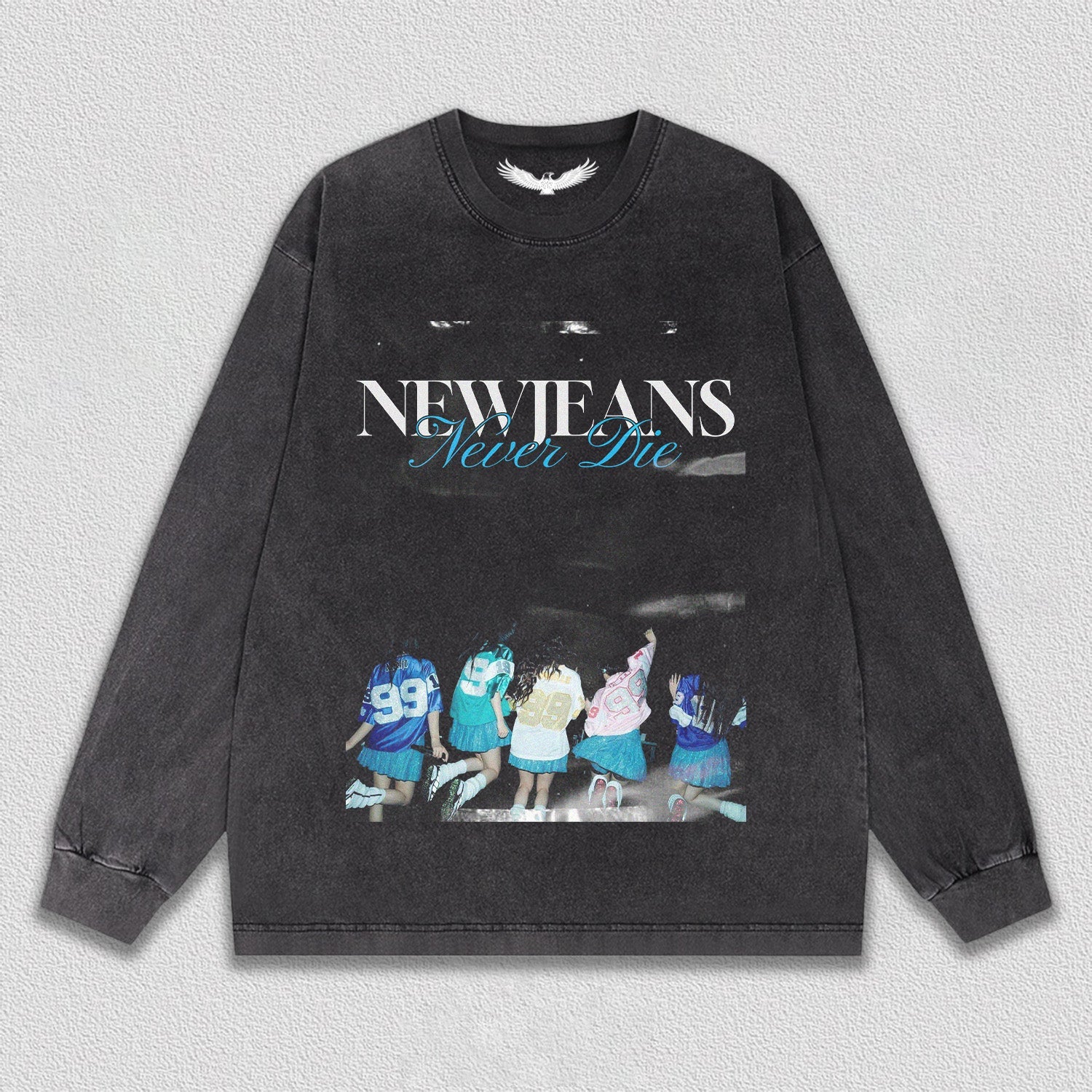 NEWJEANS TEE S6