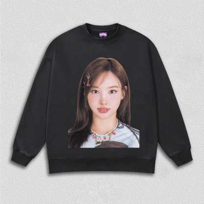 Nayeon TEE