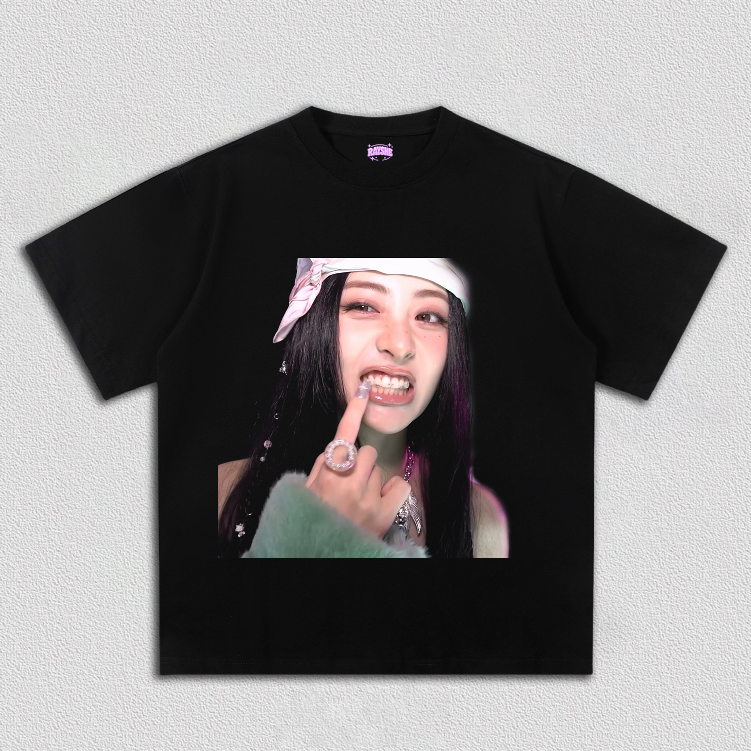 HUH YUNJIN – onlynicer