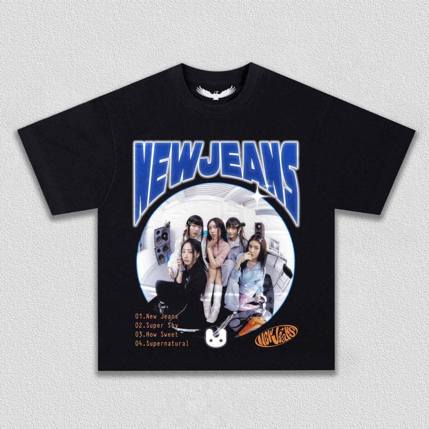 NewJeans TEE