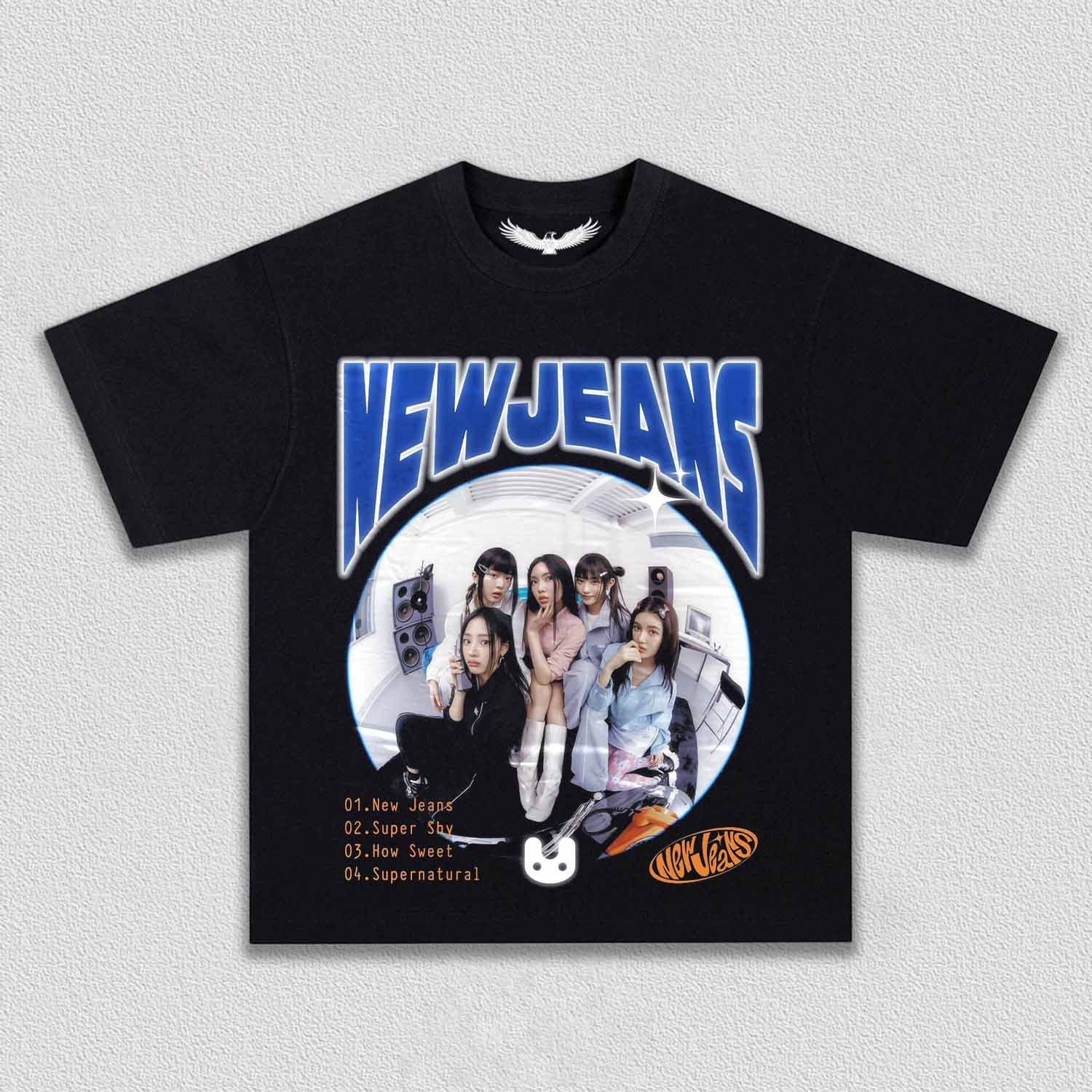 NewJeans TEE