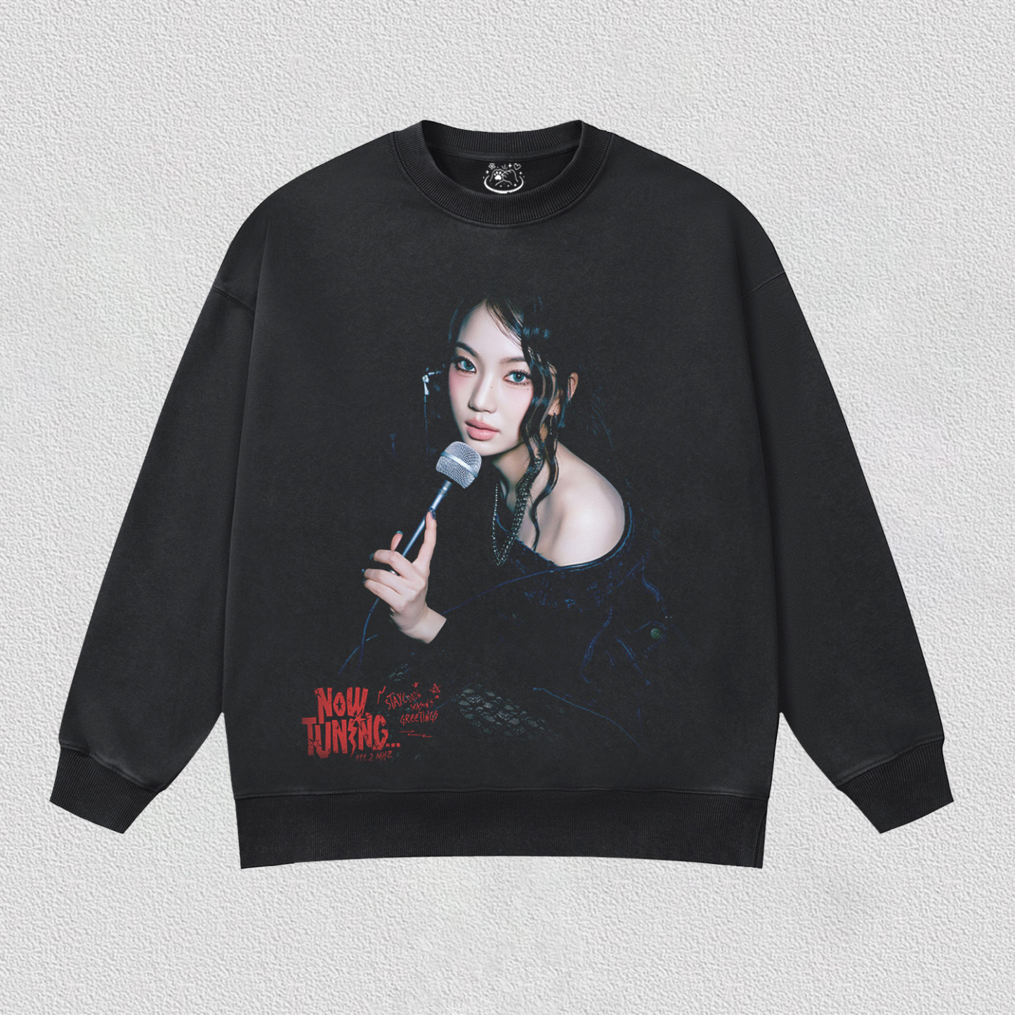 STAYC ISA-Now Tuning 111.2 MHz HOODIES