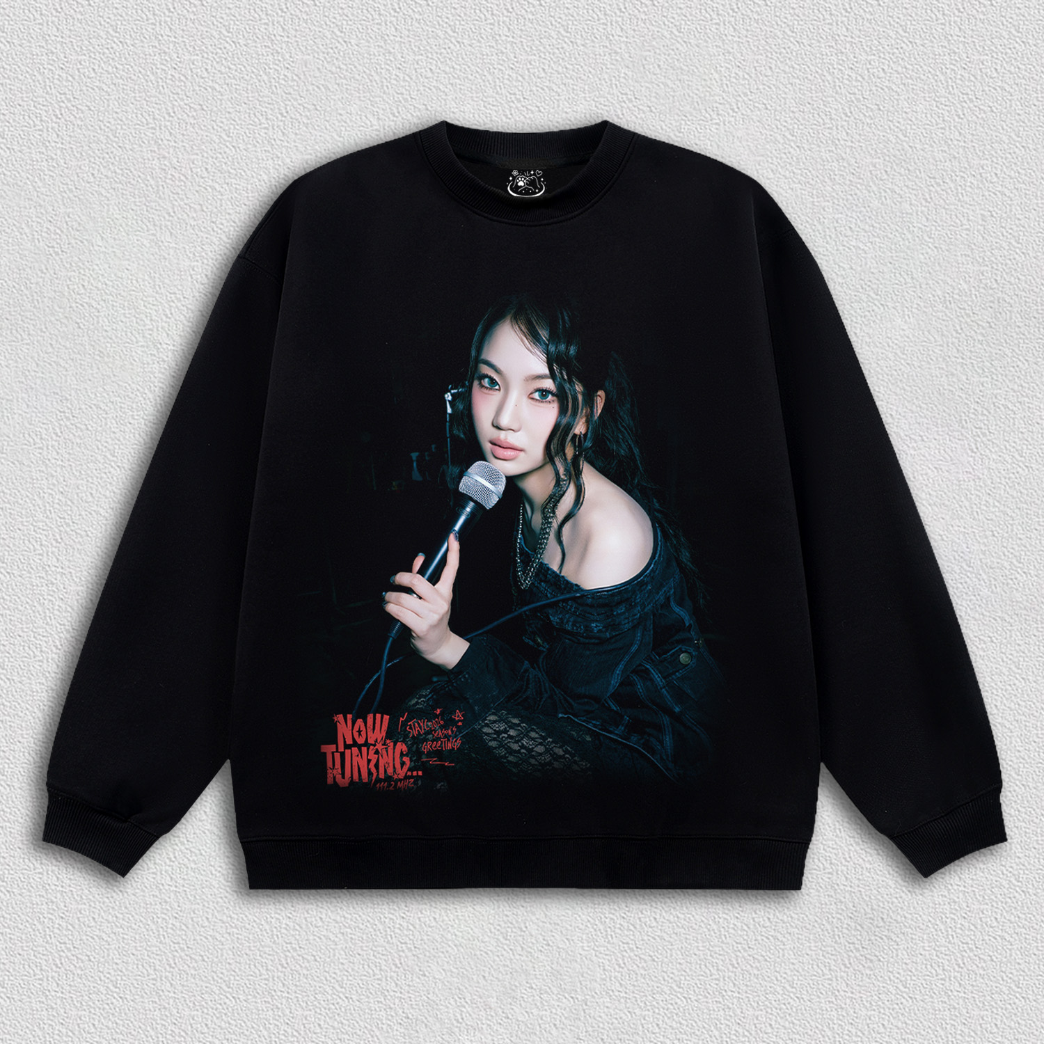 STAYC ISA-Now Tuning 111.2 MHz HOODIES