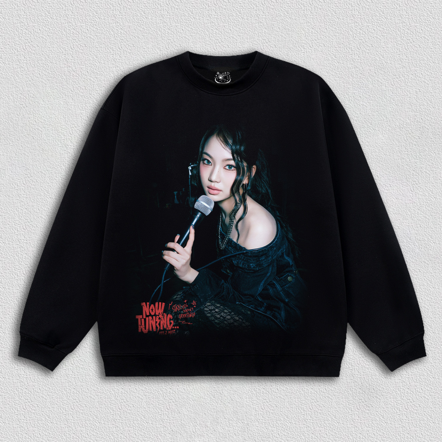 STAYC ISA-Now Tuning 111.2 MHz HOODIES