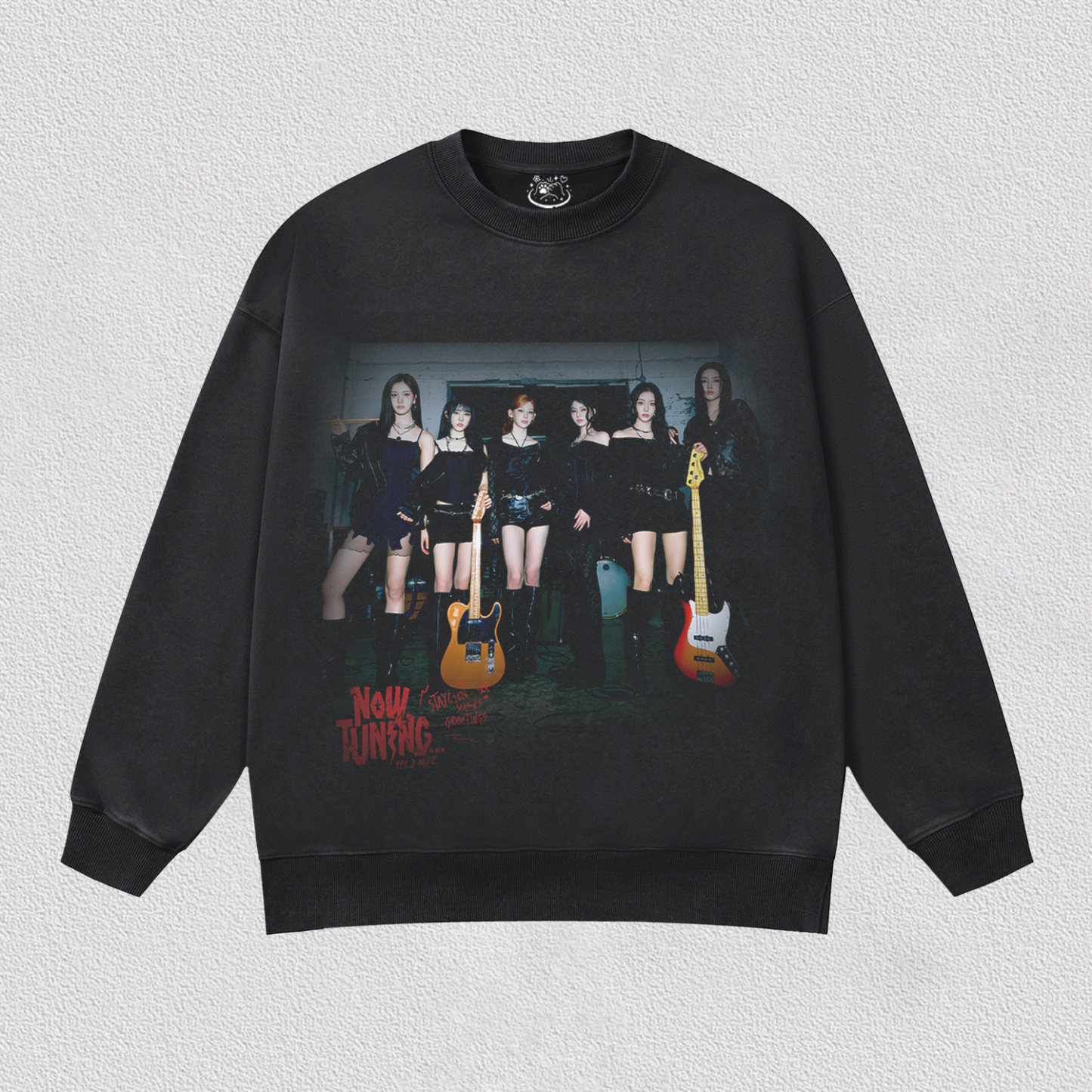 STAYC Now Tuning 111.2 MHz HOODIES