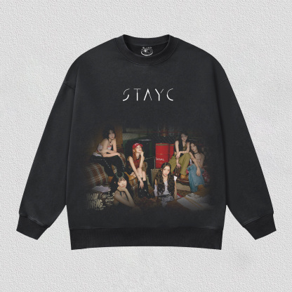 STAYC Now Tuning 111.2 MHz-1 HOODIES