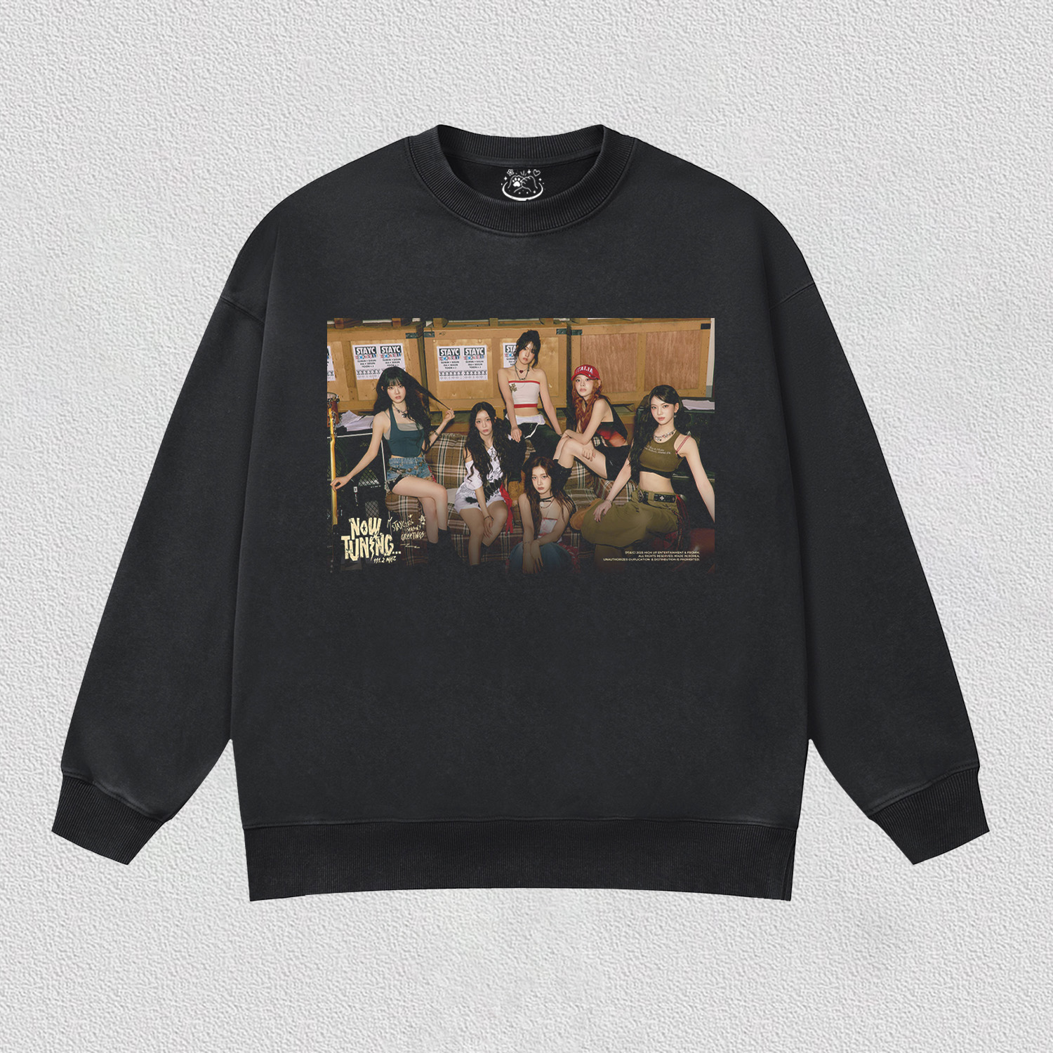 STAYC Now Tuning 111.2 MHz-2 HOODIES