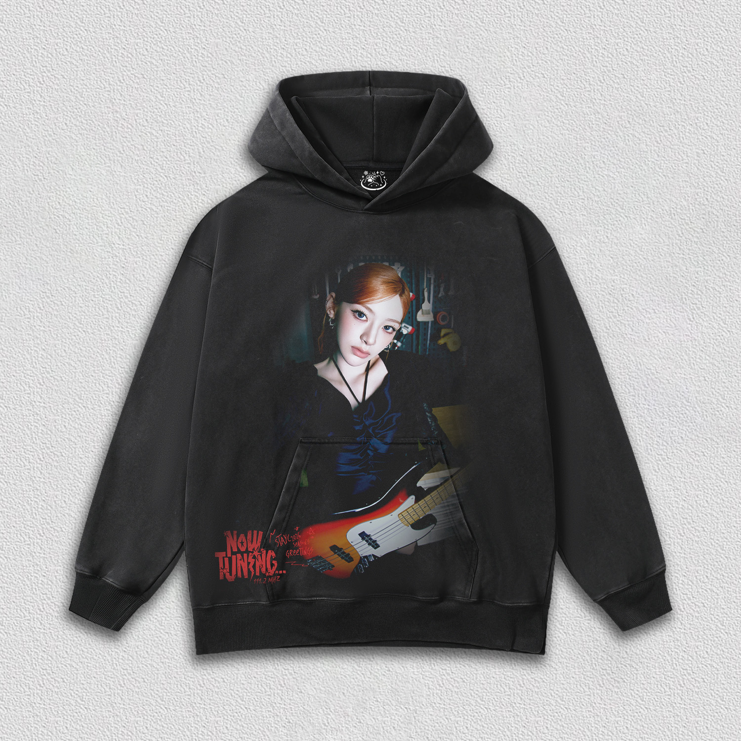 STAYC Seeun-Now Tuning 111.2 MHz HOODIES