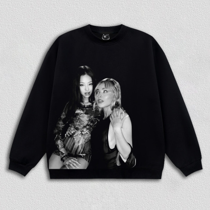 BLACKPINK Sabrina Carpenter and Jennie