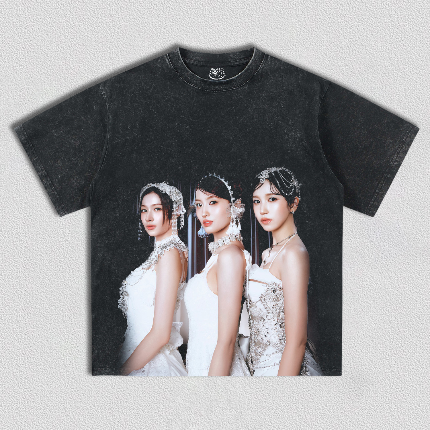 Sana MOMO Mina TEE 12.1