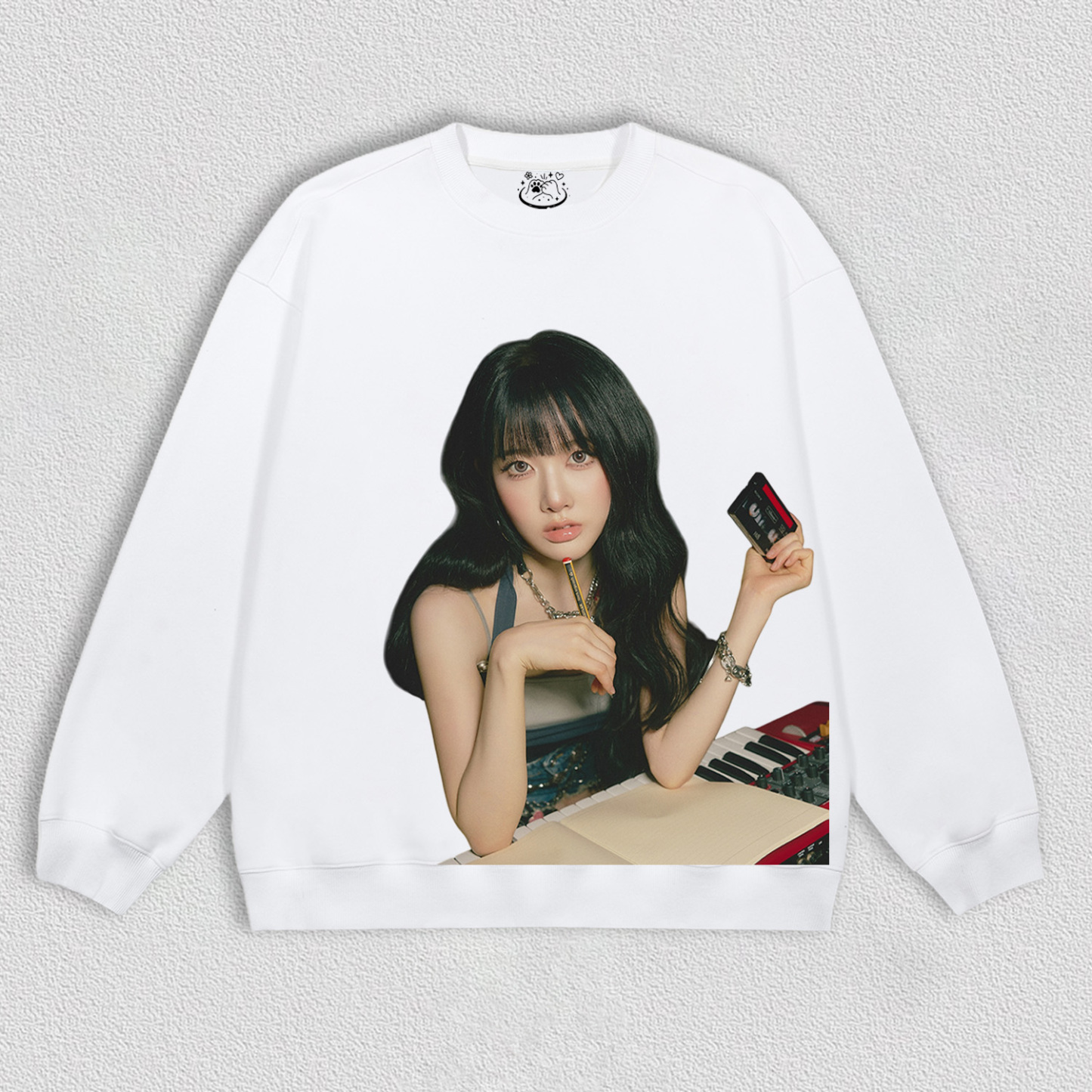 STAYC Sieun-Now Tuning 111.2 MHz HOODIES