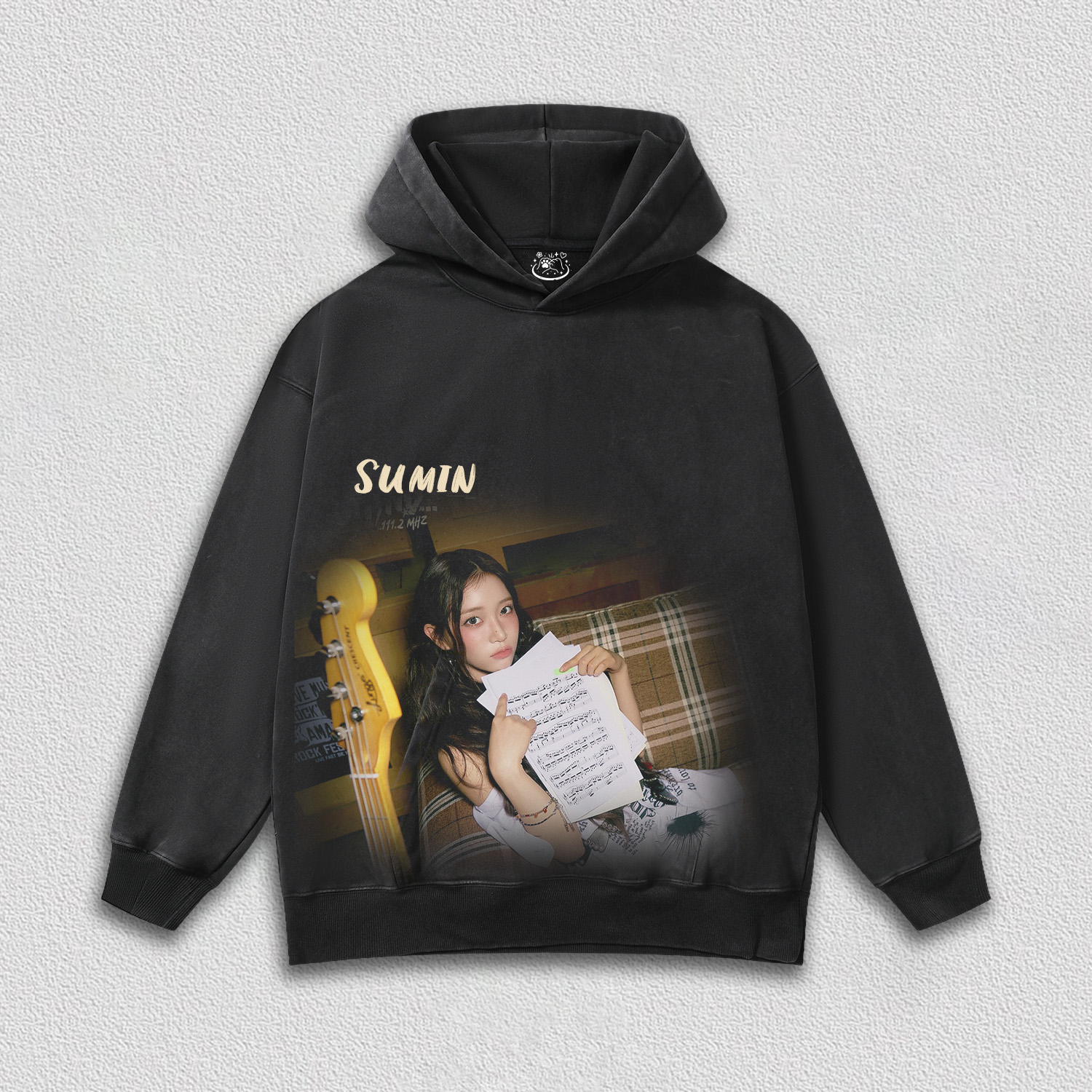 STAYC Sumin-Now Tuning 111.2 MHz HOODIES