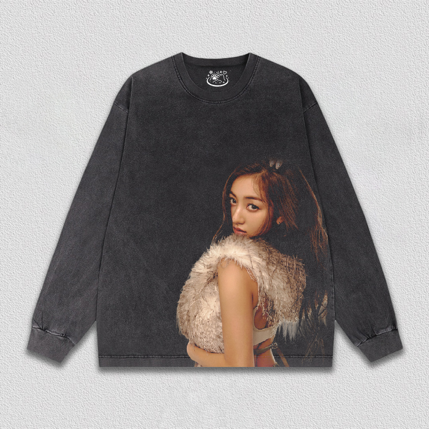 TWICE Jihyo TEE 11.17