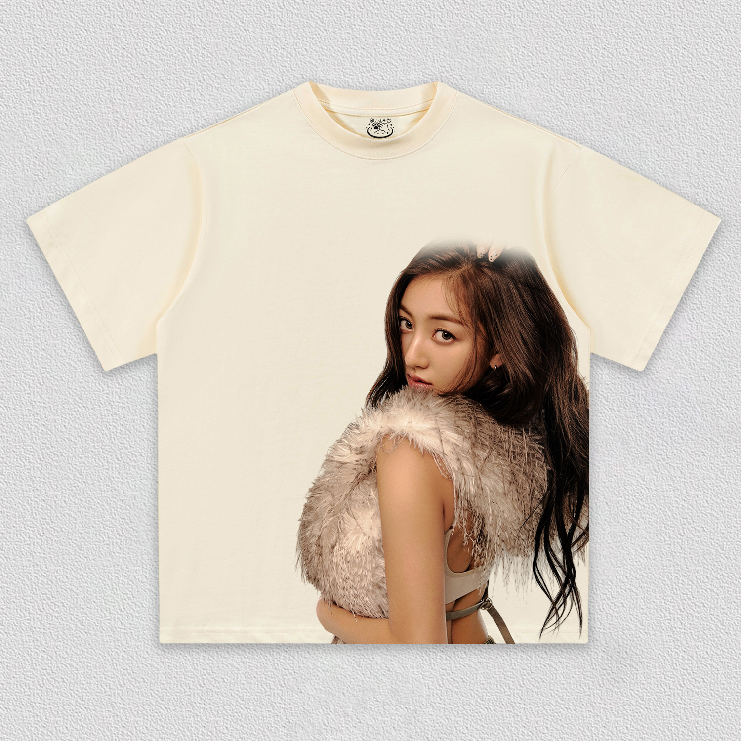 TWICE Jihyo TEE 11.17