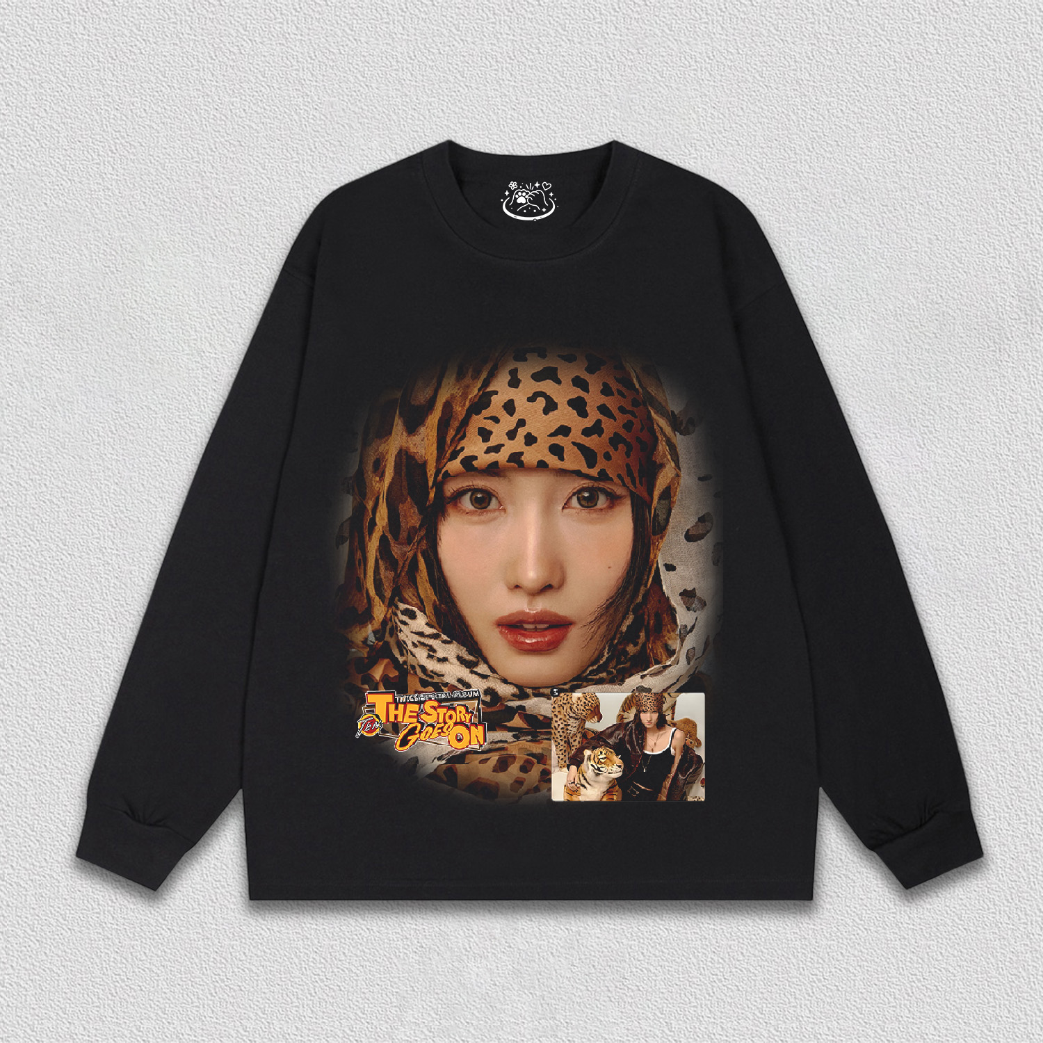 TWICE MOMO TEE 11.17