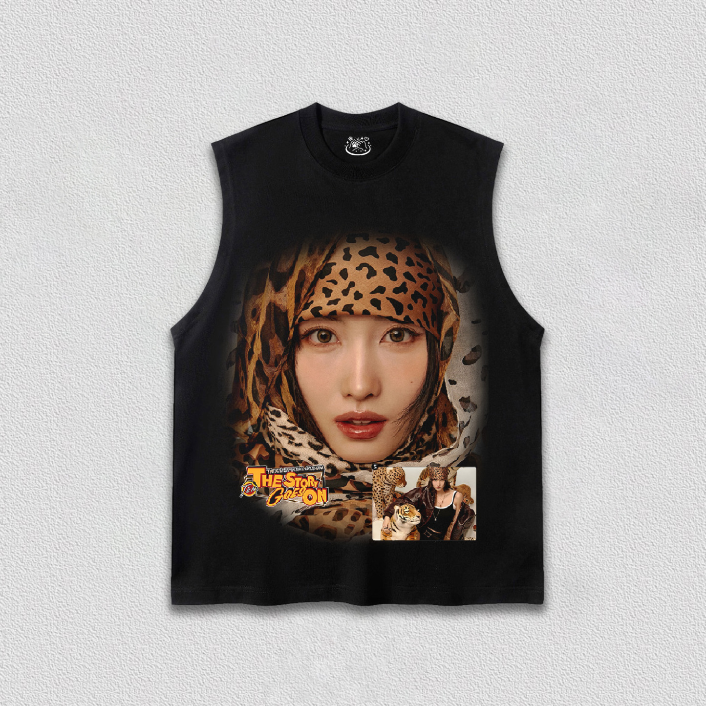 TWICE MOMO TEE 11.17