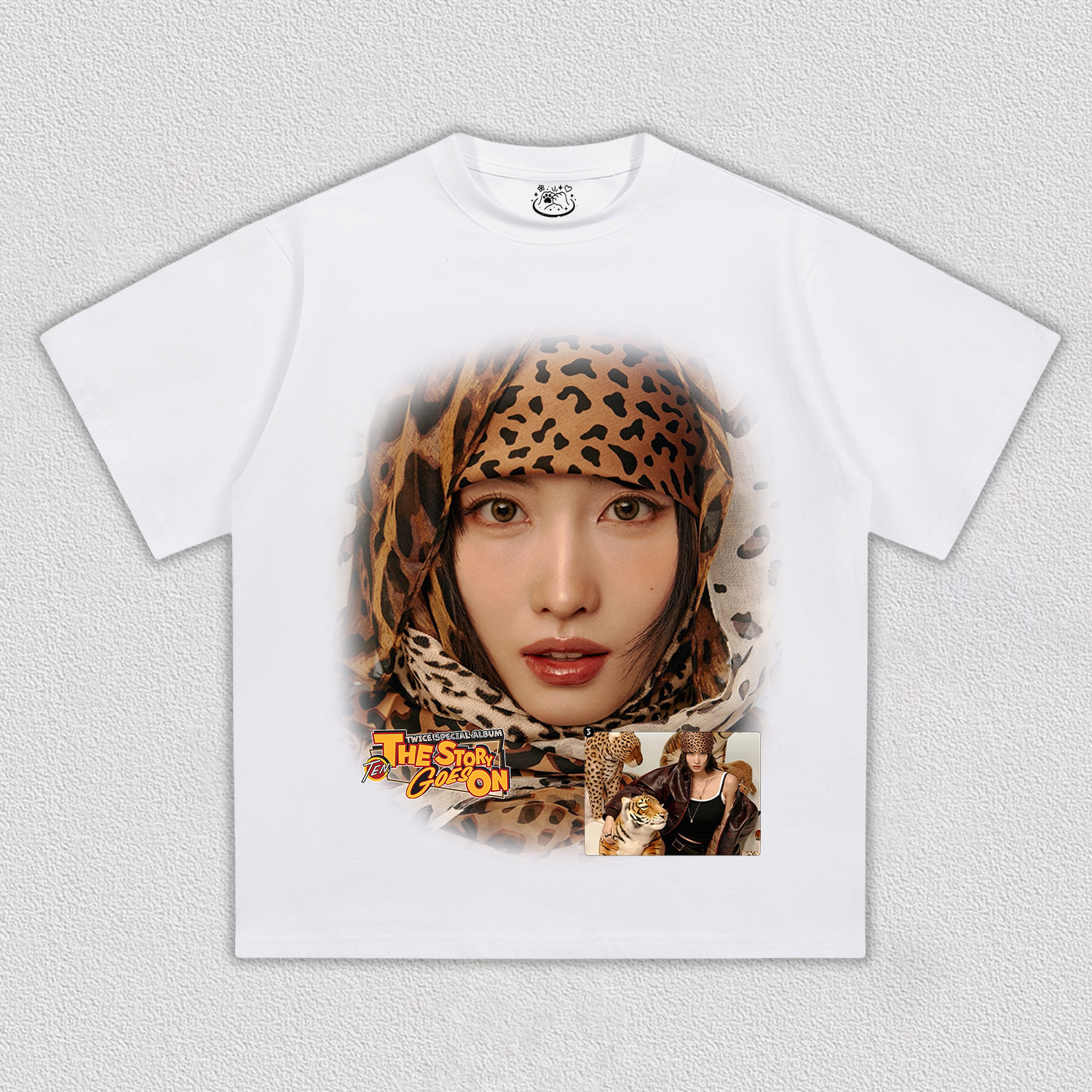 TWICE MOMO TEE 11.17
