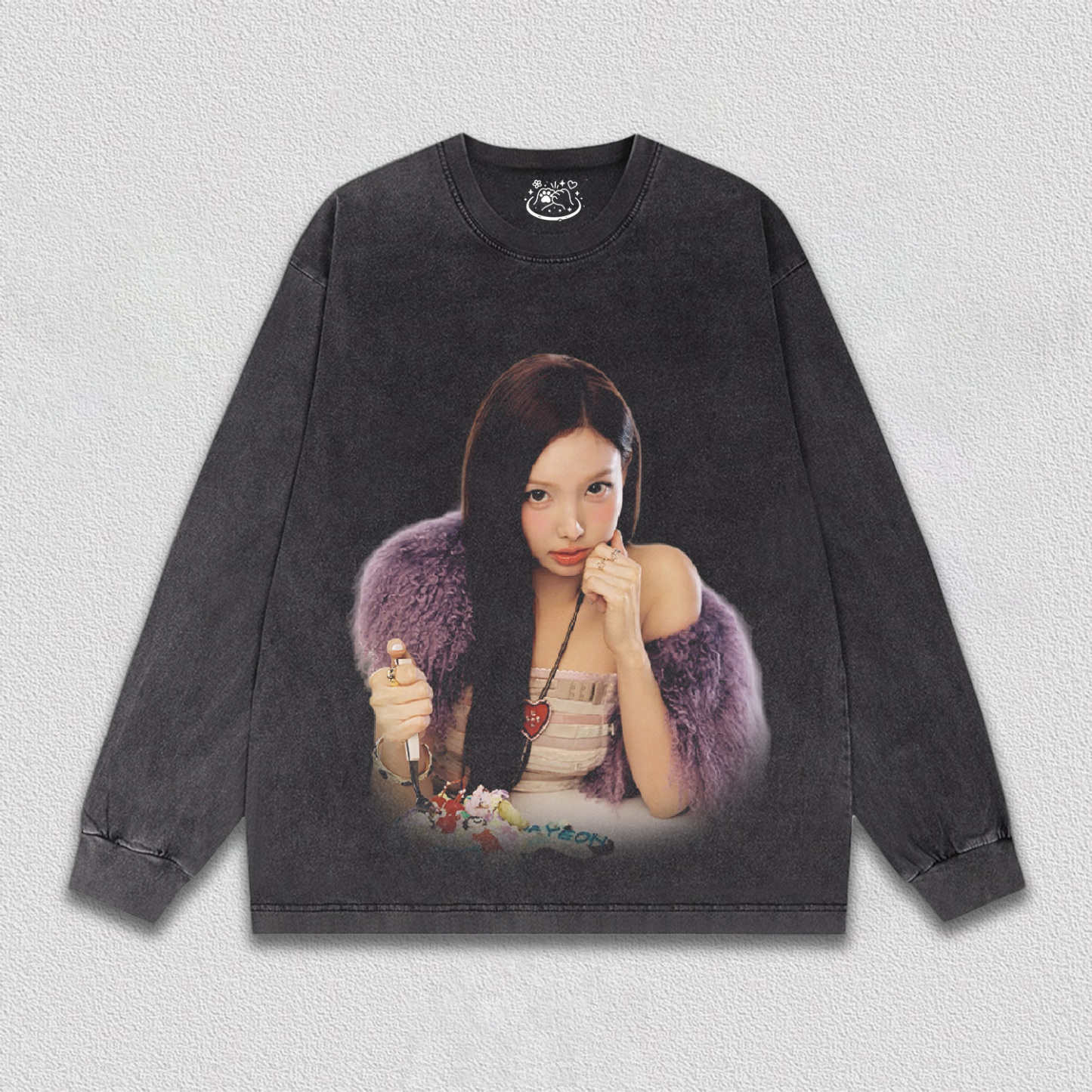 TWICE Nayeon TEE 11.17