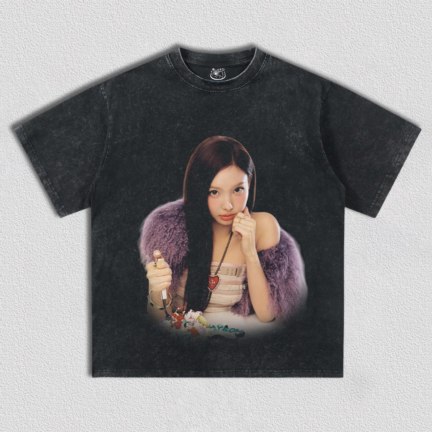 TWICE Nayeon TEE 11.17