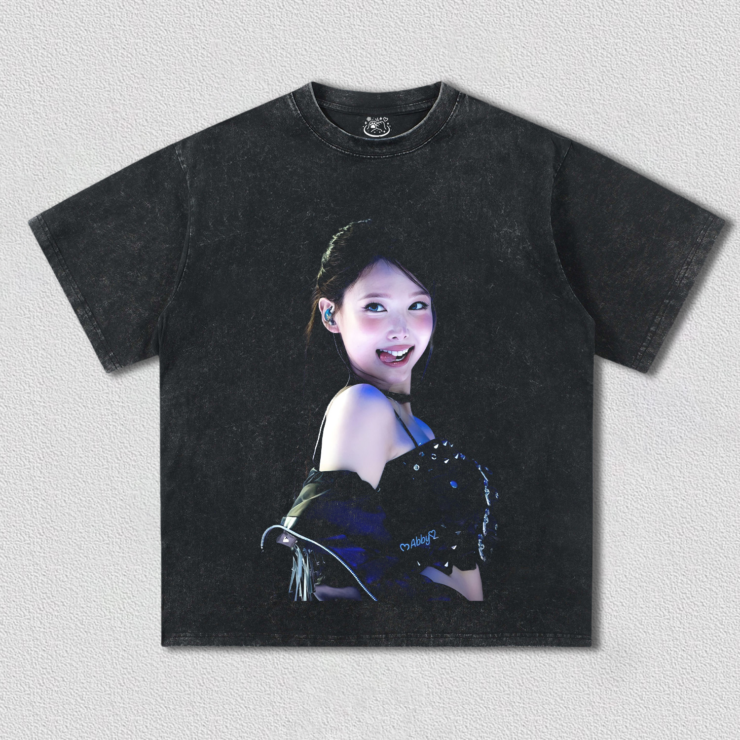 Nayeon TEE
