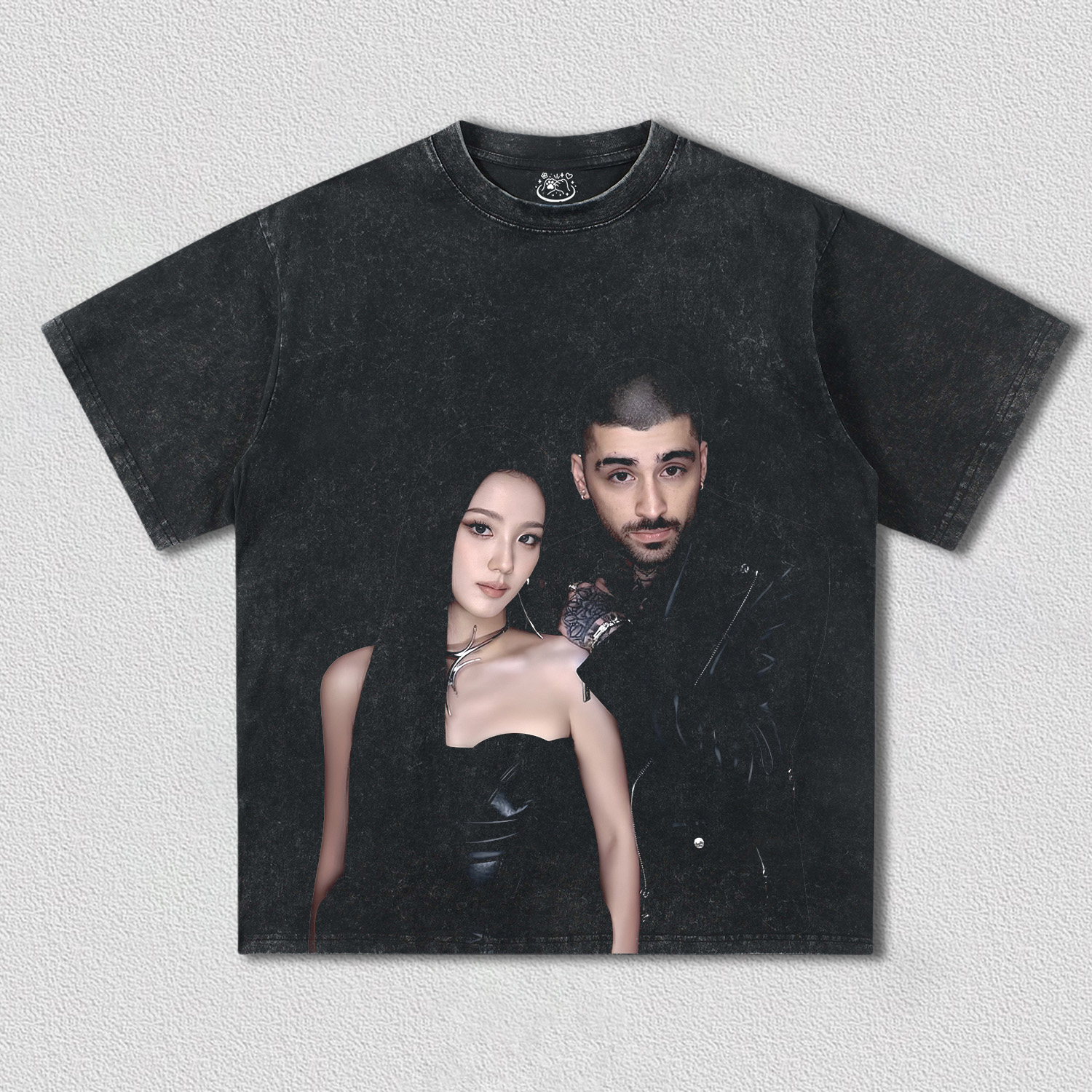 JISOO&ZAYN EYESCLOSED TEE