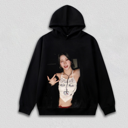 LE SSERAFIM HUH YUNJIN