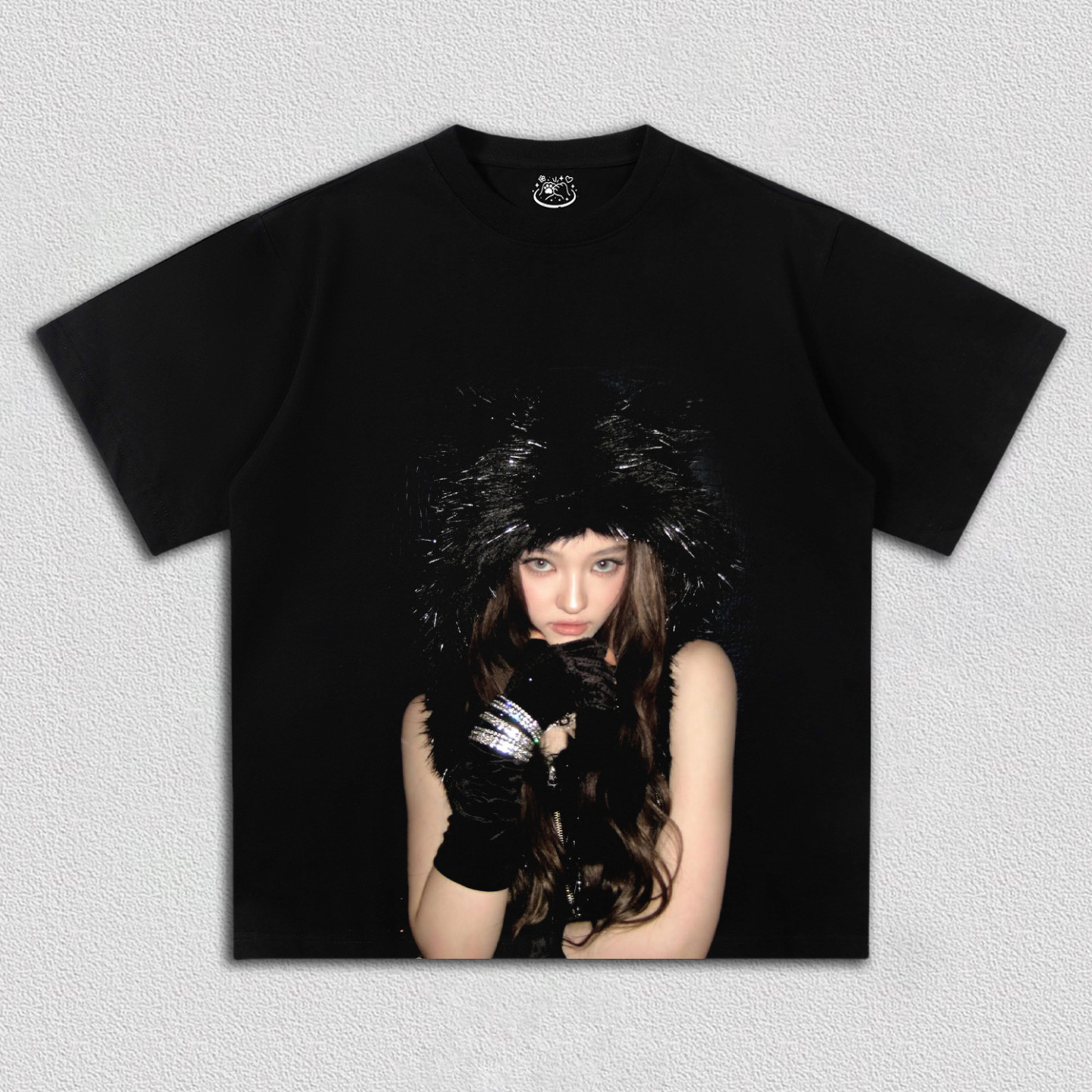MEOVV ella TEE