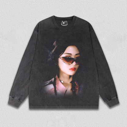 lesserafim YUNJIN TEE 9.10