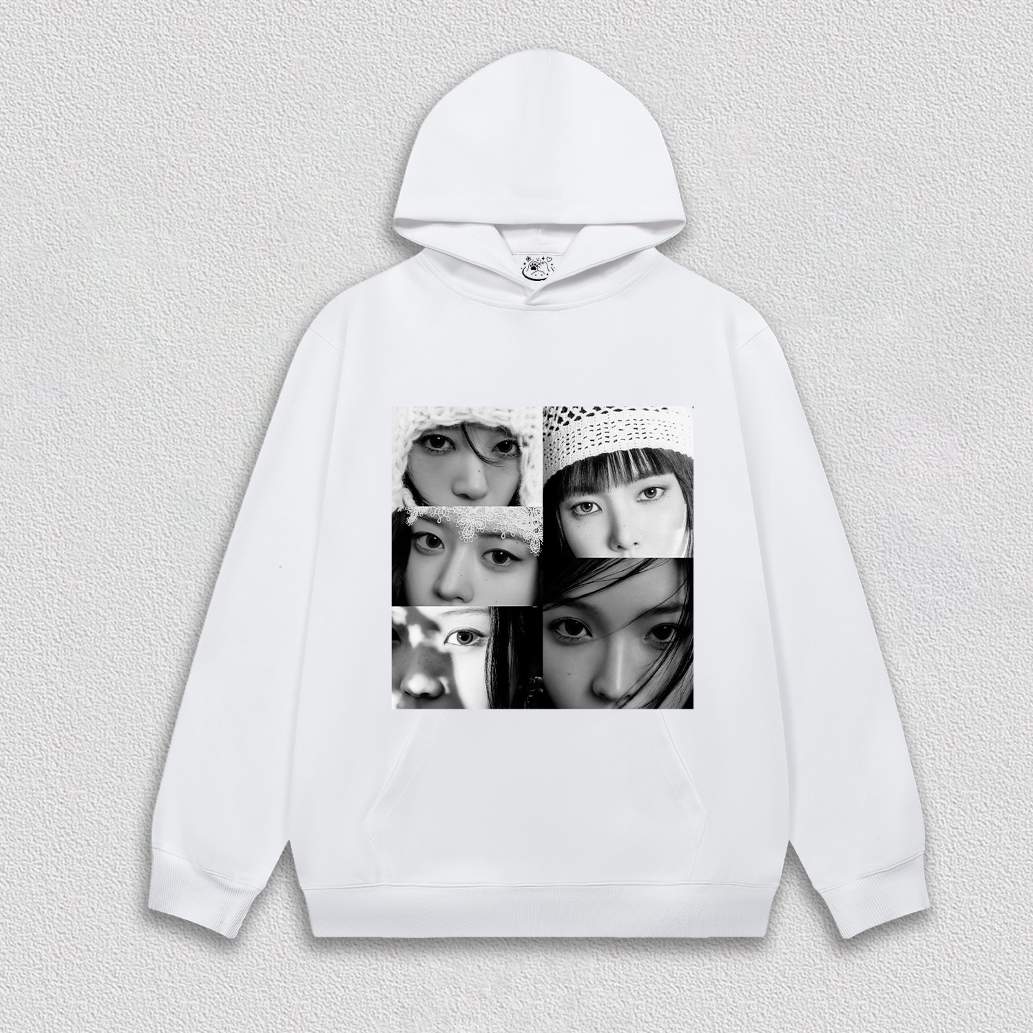 illit HOODIES