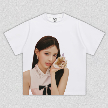 izna BANG JEE MIN TEE