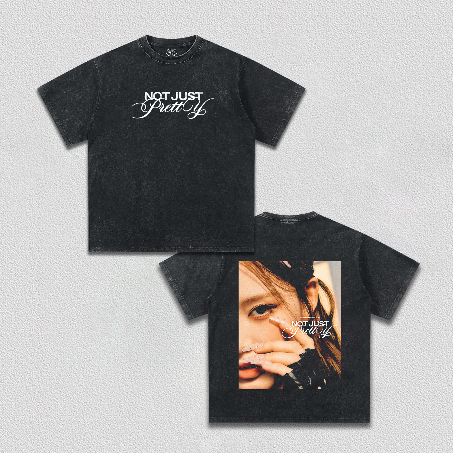 izna BANG JEE MIN TEE