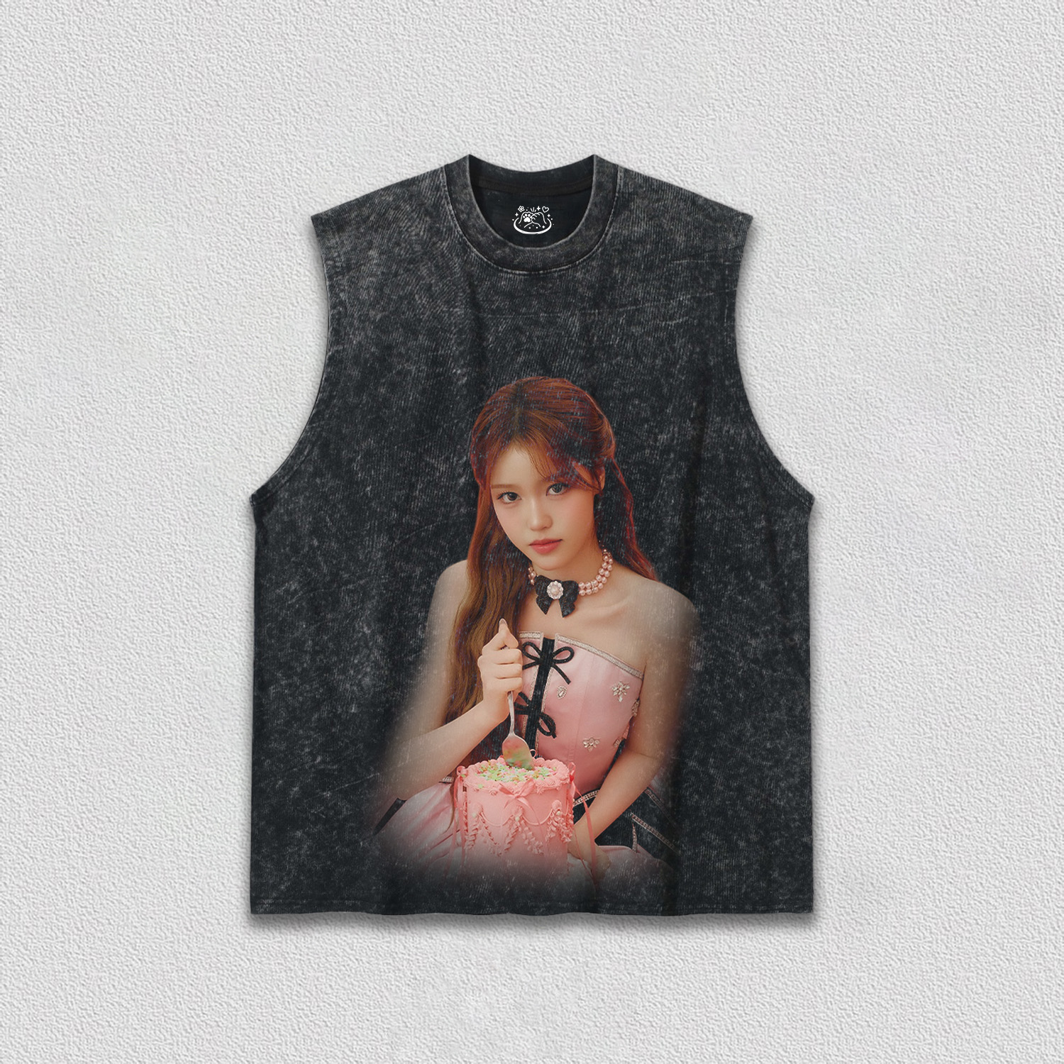 izna  JEONG SAE BI  TEE