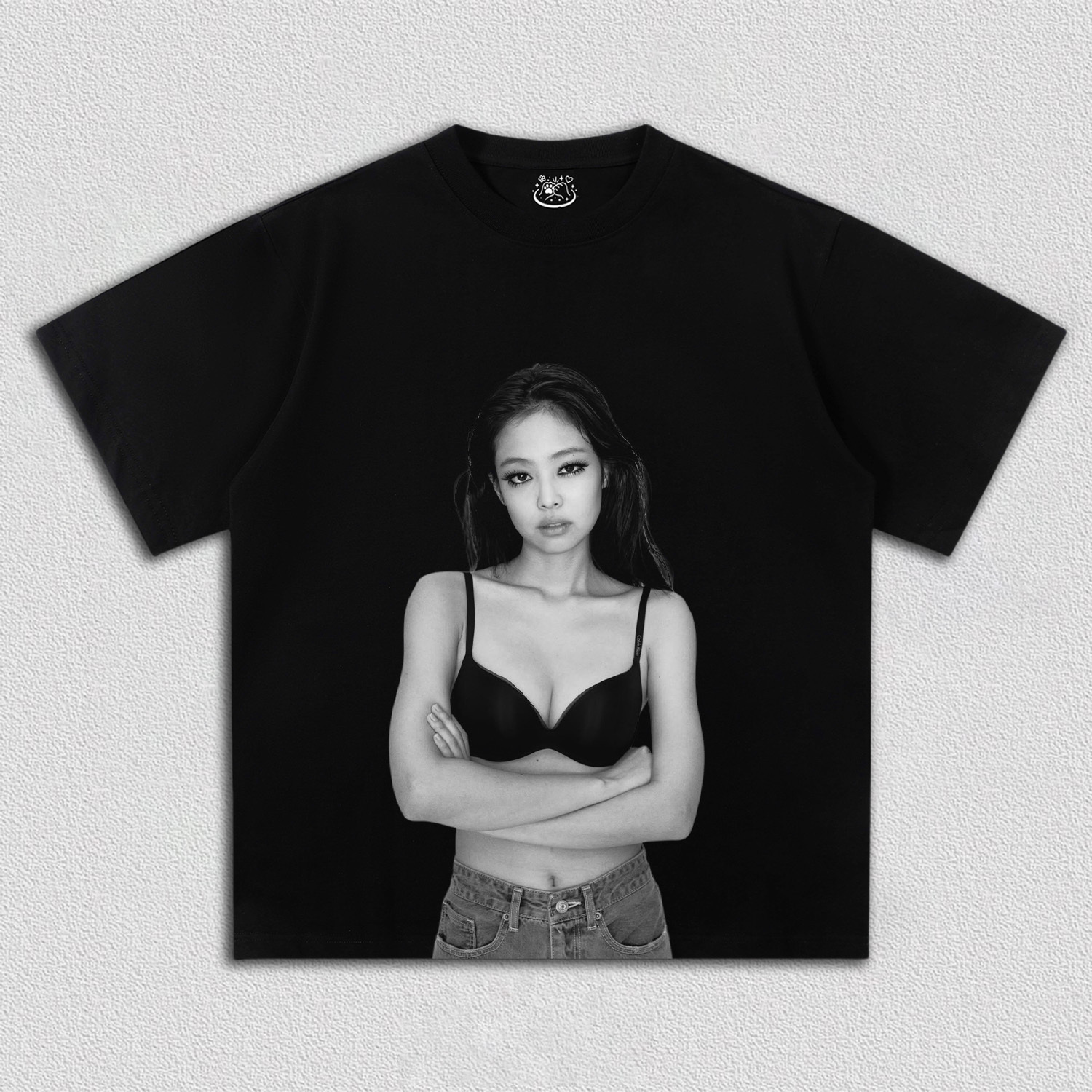 jennie TEE