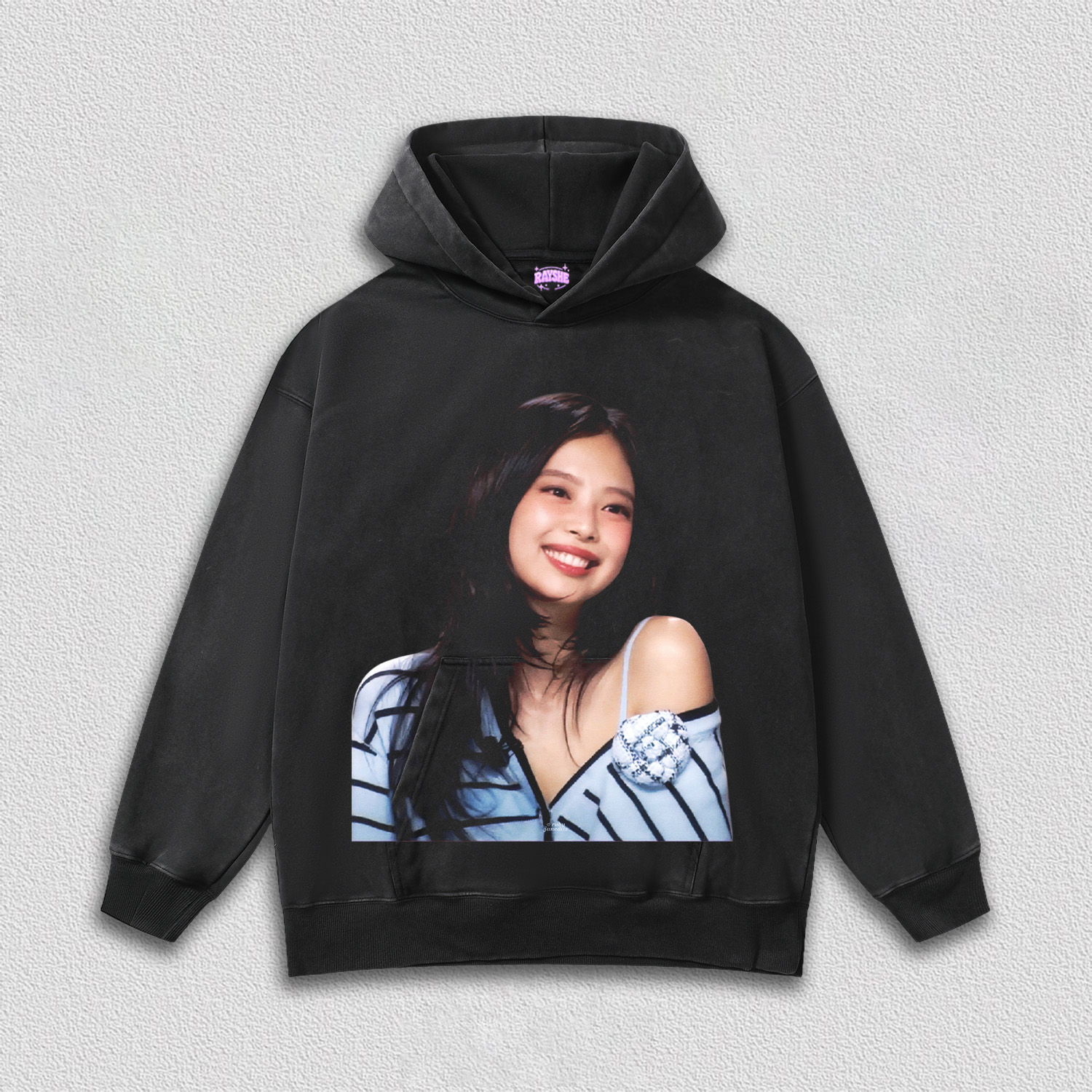 Jennie TEE 1.27
